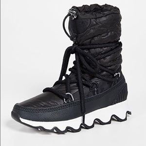 Sorel Kinetic Boots